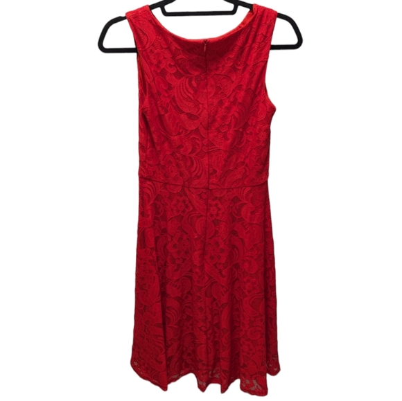 OBBUE Red Lace Dress Size M - Picture 3 of 6